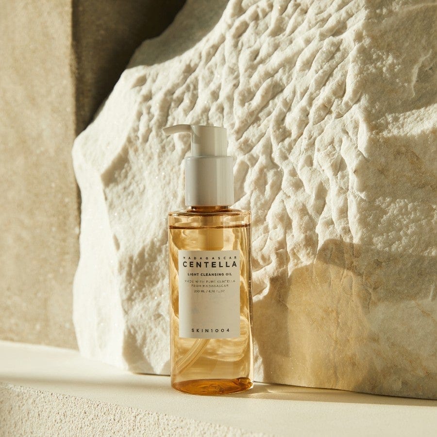 SKIN1004 Madagascar Centella Light Cleansing Oil (200ml) - Fanxi Life